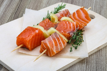 Salmon skewer
