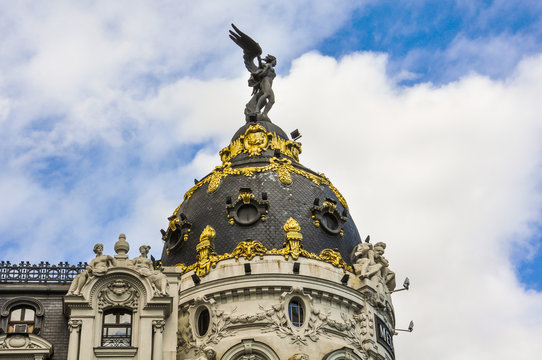 Arquitectura con estilo, edificio Metropolis, Madrid, Espa&ntilde;a, Europa