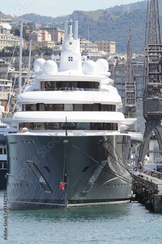 Super yacht