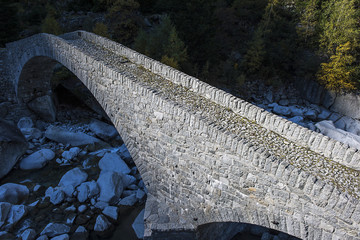 Häderlisbrücke in der Schöllenenschlucht, ob Göschenen, Uri, Schweiz