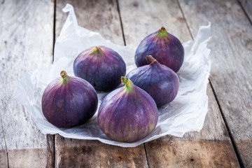 Fresh raw organic figs