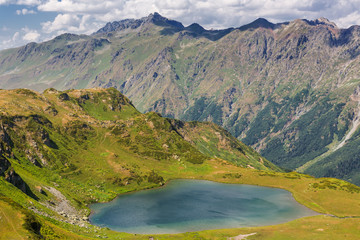 Fototapeta na wymiar Beautiful scenery landscape with mountain lake