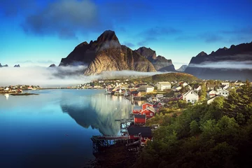 Photo sur Plexiglas Scandinavie Village de Reine, îles Lofoten, Norvège