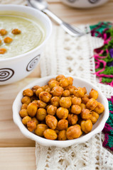 grilled chickpeas and green vegetabke cream soup