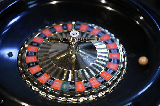 Spinning roulette
