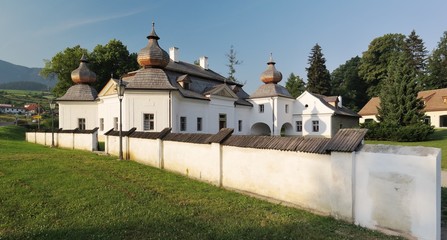 Kubinyiovsky kastieiel in village Vysny Kubin