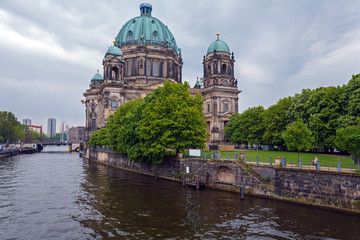 Fototapeta na wymiar Berlin Cathedral and Rhein River, Germany