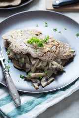 Rahmpilze mit Buchweizenpfannkuchen, vegan