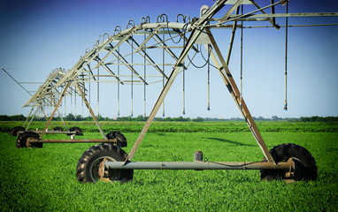 Crop Irrigation using the center pivot sprinkler system
