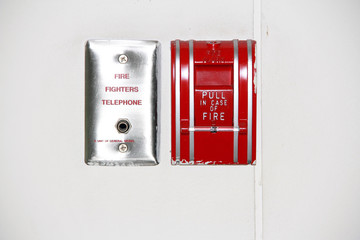 Fire alarm / Installation of equipment for fire alarm system