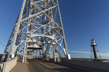 Fototapeta premium Duluth Lift Bridge Road