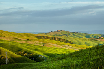 Obraz premium Tuscany landscape at sunrise