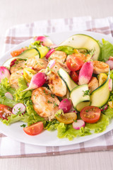 vegetable salad with chicken