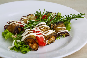 Aubergine roll