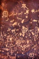 Petroglyphs on Newspaper Rock, Utah, USA.
