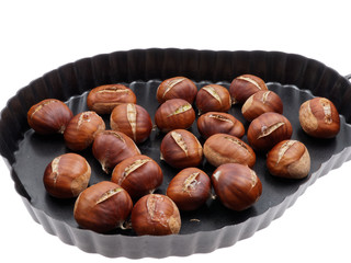 plat de châtaignes grillées