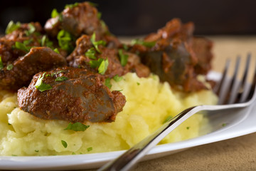 Chicken liver and mashed potatoes
