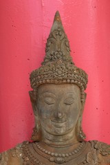 Fototapeta premium Estatua de Buda