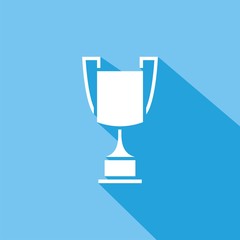 Icono de trofeo deportivo sobre fondo azul. Copa de la victoria