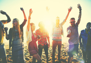 Obraz premium Teenagers Friends Beach Party Happiness Concept