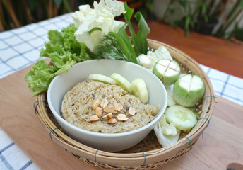 Crispy catfish salad with green vegetable