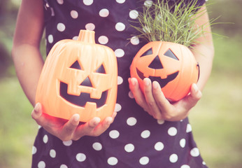 Fototapeta premium girl with pumpkin.