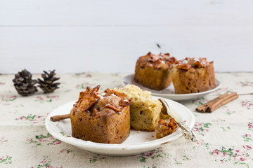 Christmas muffins with cinnamon and apples