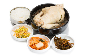 Chicken boiled with ginseng roots