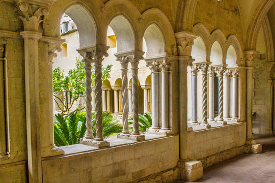 Abbazia di Fossanova