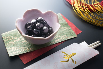 おせち　黒豆　祝い箸