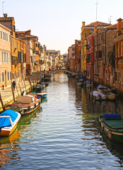 Fototapeta na wymiar Venice, picturesque canal view