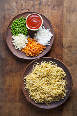 cook fresh Pasta with Bolognese sauce