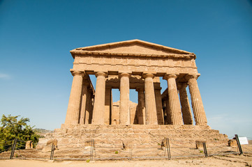 Fototapeta premium Valley of the Temples in Agrigento - Sicily 