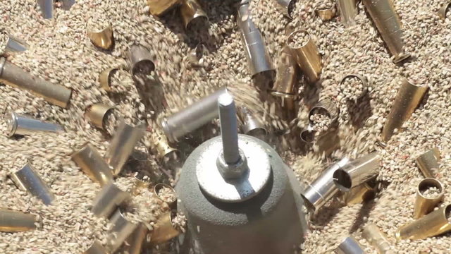 Pistol cartridge bullet brass cleaning P HD 8314