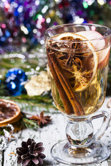 mulled white wine