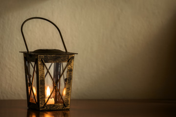 Candle lantern