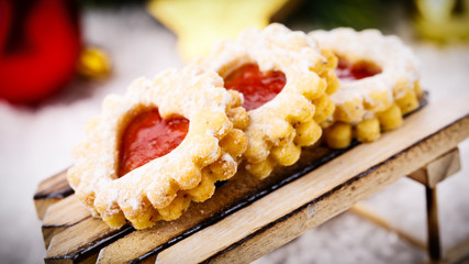 Spitzbuben - Linzer Augen