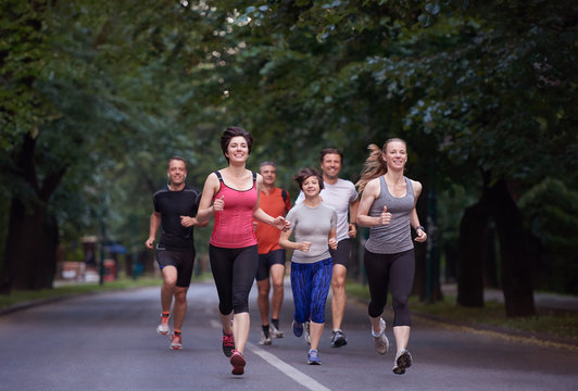 people group jogging