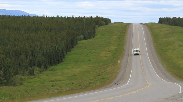 ALCAN Highway Canada motorhome raven P HD 1325
