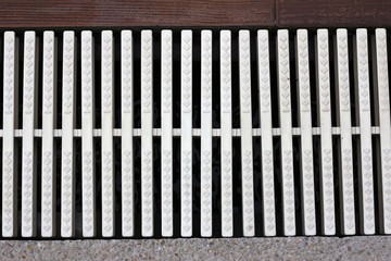 Overflow grating / A picture of swimming overflow grating