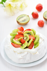 Pavlova cake