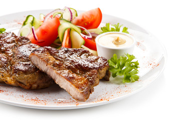 Grilled steaks and vegetables 