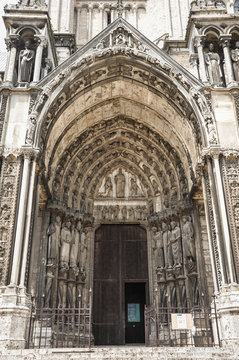 Catedral de Chartres, portada lateral del transepto sur, g&oacute;tico, Francia, Europa