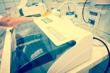 microplate readers or microplate photometers, are instruments wh