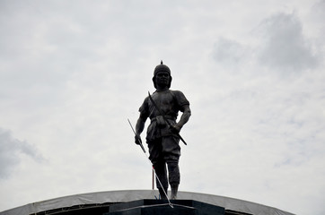 Monument of Phraya Phichai Dap Hak (Phraya Phichai of the broken