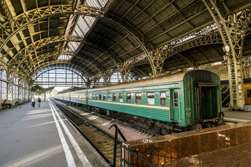 Obraz premium Train platforms at the Vitebsk railway station.Saint-Petersburg.
