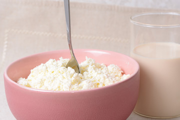 Air cottage in a deep plate