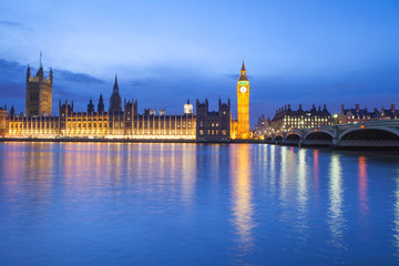 Naklejka na ściany i meble The Palace of Westminster Big Ben at night, London, England, UK.