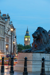 Fototapeta na wymiar The Palace of Westminster Big Ben and Trafalgar Square at night,