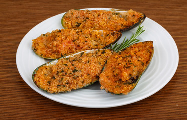Baked mussels